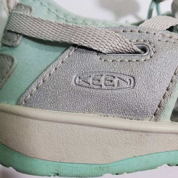 Keen Girls Moxie Hiking Water Sandals Grey Mint Green Size 2 Big Kid Youth Kids - Picture 5 of 10